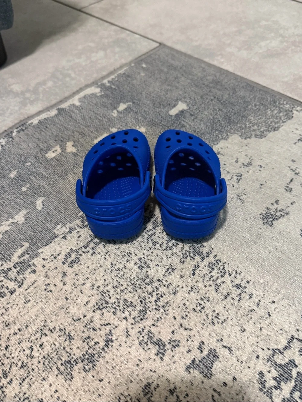 CROCS Kids Classic Clog in Bright Blue